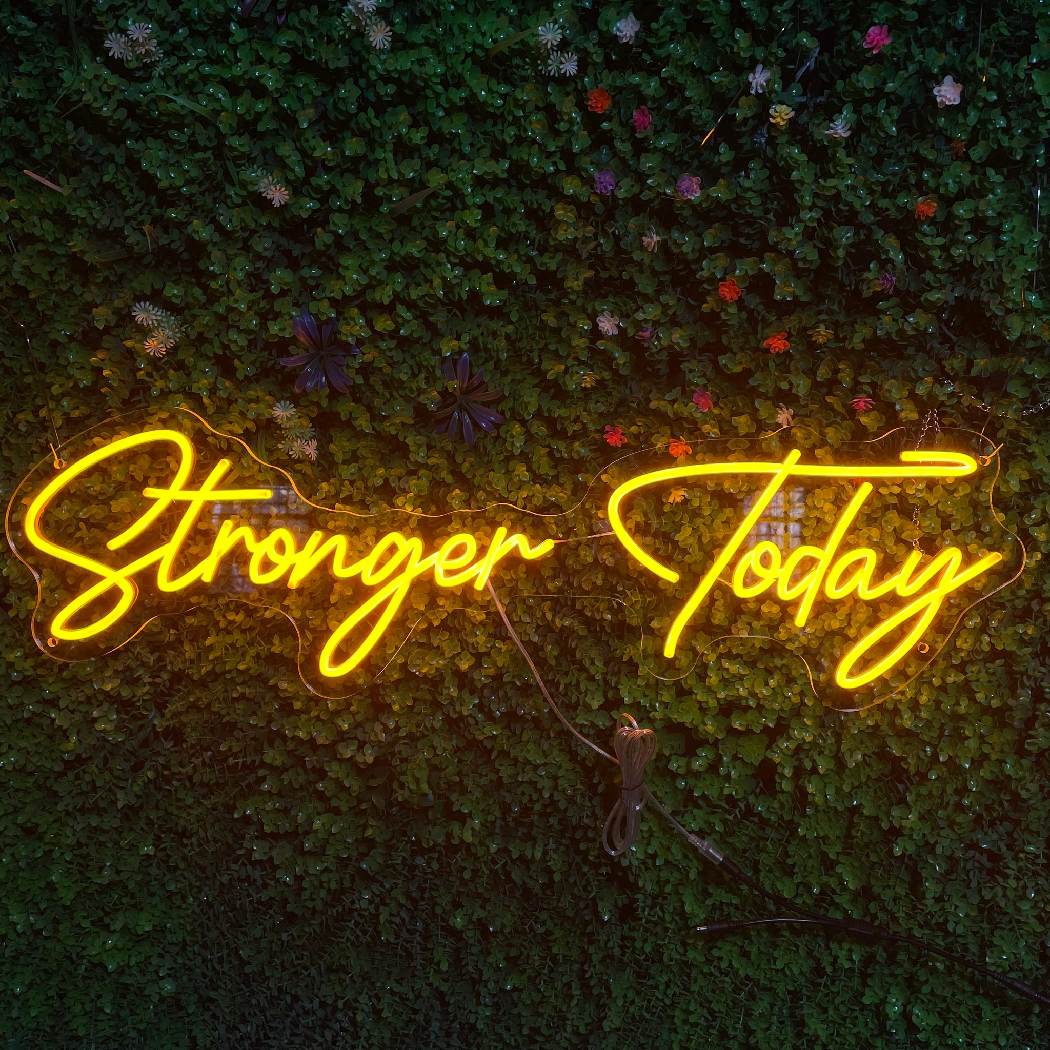 Stronger Today Neon Sign | Motivational Gym LED Light | Workout Neon Decor for Home Gym | Fitness Wall Art | Mother’s Day Gift for Gym Mom