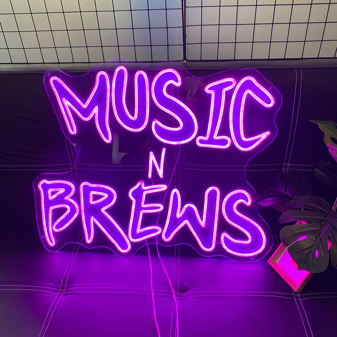 Custom Neon Sign,Purple Neon lights,Music Bars Wall Decor Art,Music Enthusiasts Home Decor, Ideal for music Venues and Cafés