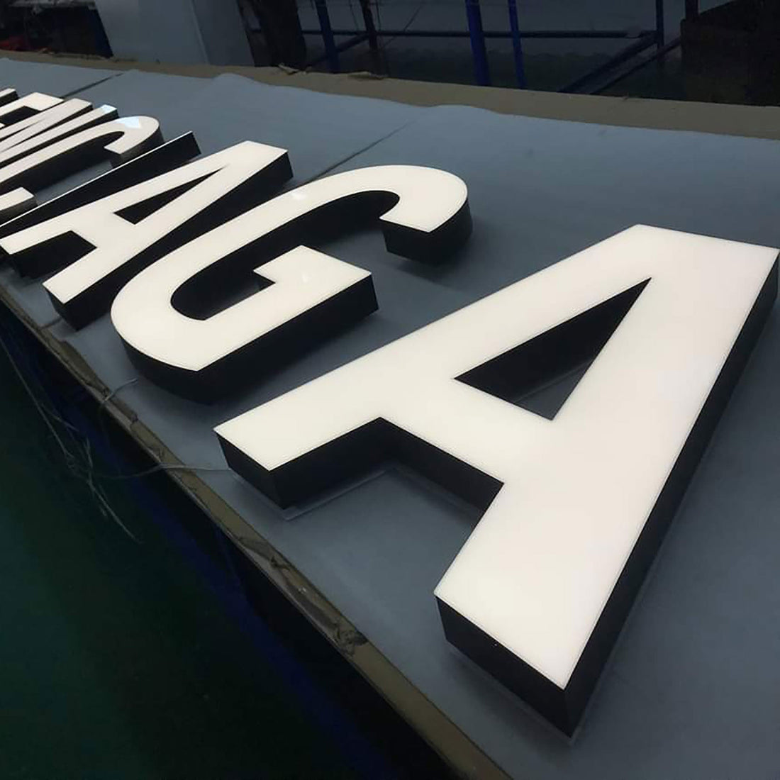 Factory manufacturer stainless steel channel letters advertising sign led commercial frontlit letters sign