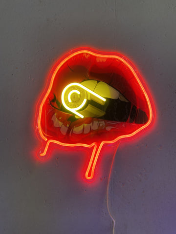 Sexy Lips Neon Sign – Lipstick in Mouth LED Light, Glam Wall Art, Beauty Salon & Bedroom Decor, Aesthetic Night Light