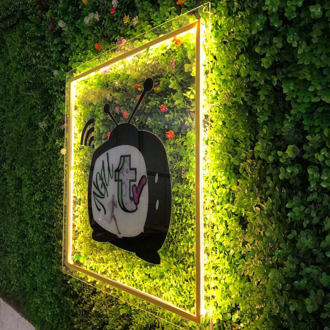 Custom Backlit Acrylic Sign,  LED Backlit Business Signs,Backlit Wall Signs,Ideal for Stores, Offices,Retail Displays,and Home Decor